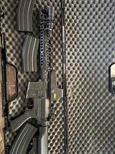 Image pour Golden Eagle M4