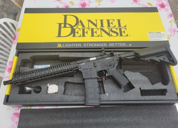 Image 2 for Daniel Defence M4a1 Aeg NIEUW