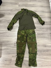 Afbeelding van Helikon Tex Uniform Pencott wildwood + Kneepads