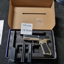 Afbeelding van Glock Pistole AEG von Cyma