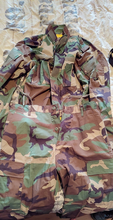 Afbeelding van Camouflagepak (top+broek)