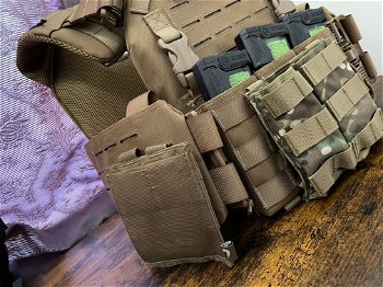Image 2 for Full compleat chest rig