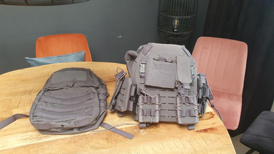 Image for Invader plate carrier wolf grey