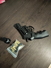 Image for Snub nose revolver