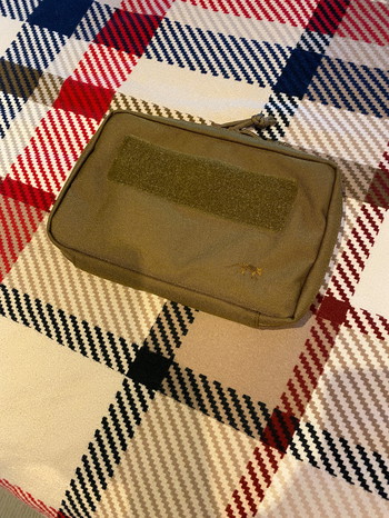 Image 2 for tasmanian tiger pouch