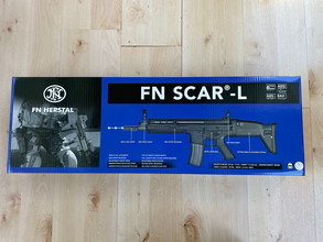 Bild für FN Herstal SCAR-L Mk16 - Black - Cybergun/Cyma + Lipo + Lader & Mag