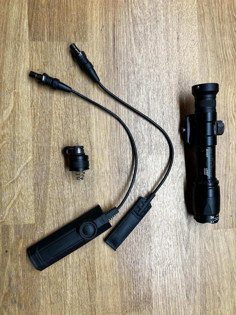 Afbeelding 1 van WASDN SureFire M600 replica
