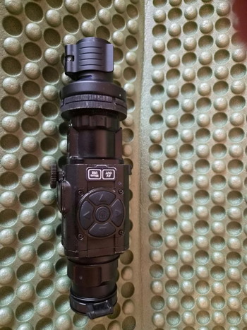 Bild 2 für Liemke Merlin 35 Wärmebild Vorsatzgerät
