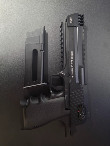Image 2 for Desert eagle CO2