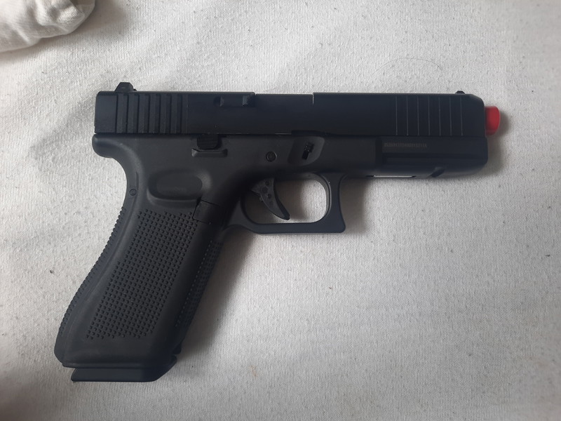 Afbeelding 1 van Réplique G17 Golden Eagle - GE 3701 GBB