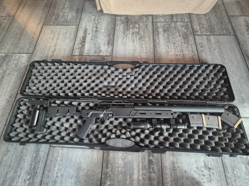 Bild 1 für B&T SPR-300 Blackout Airsoft + 4 mags + Sig Sauer scope