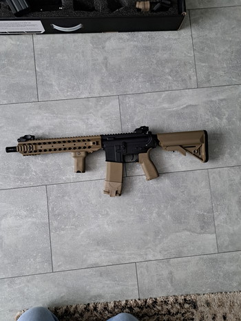 Bild 3 für SPECNA ARMS