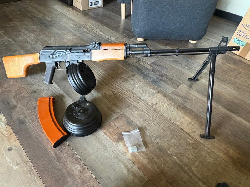 Image 1 for RPK Cyma met twee drum mags