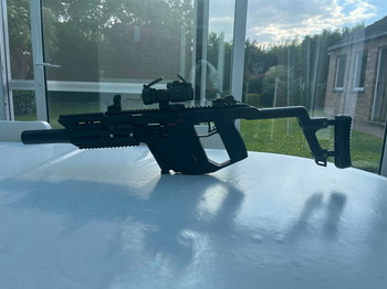 Bild 4 für KWA KRISS VECTOR met originele doos en 3 mags