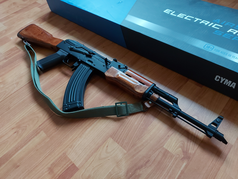 Afbeelding 1 van Cyma AKM AK47 - Real wood & Real steel