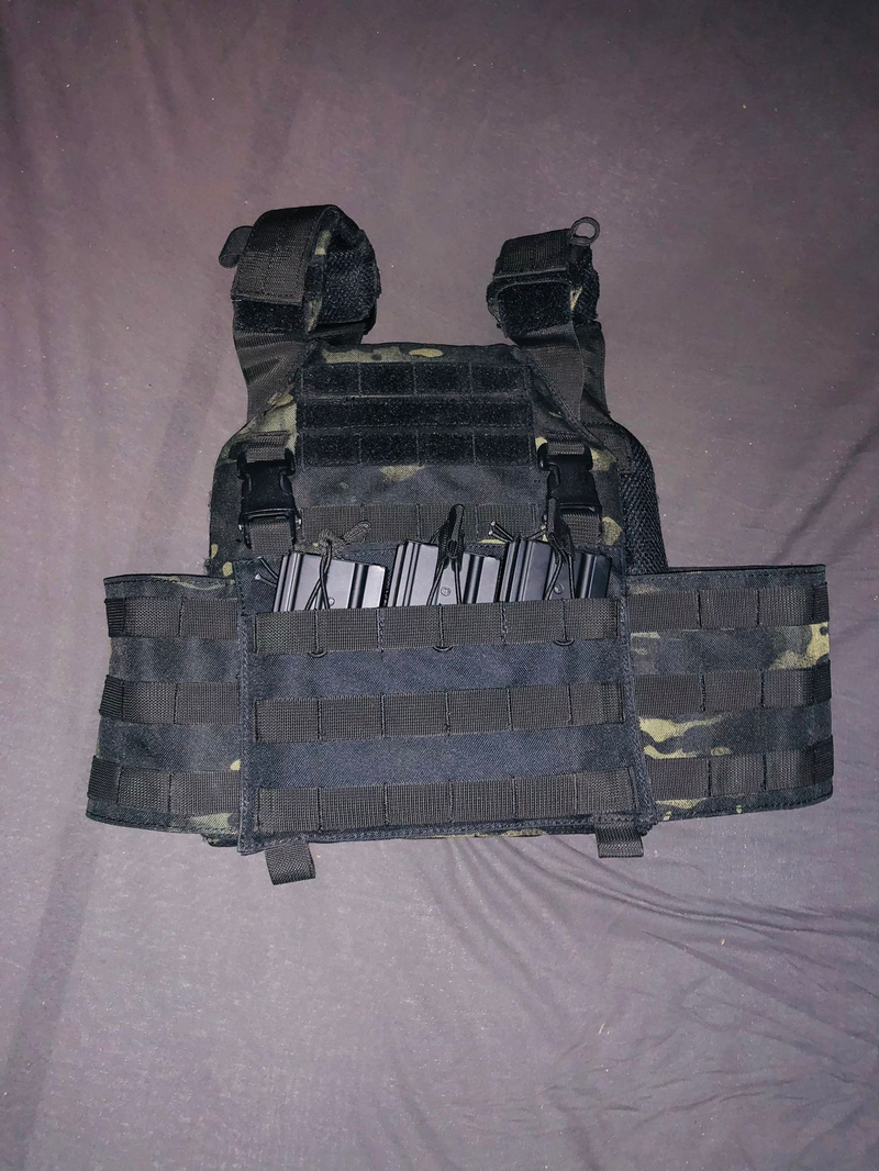 Afbeelding 1 van Plate carrier (Multicam Black)