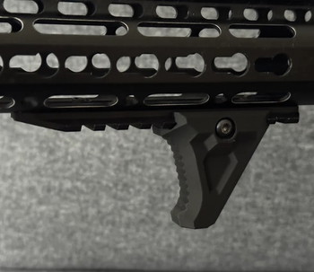 Image 2 pour Foregrip 6 PICATINNY
