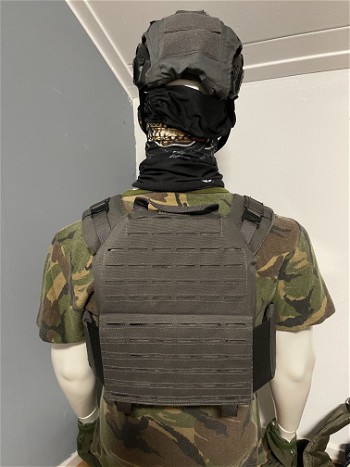Image 4 for Invader Gear Reaper QRB Plate Carrier + mag pouches + sling + helm