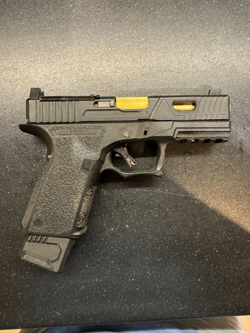 Image 2 for AW customs glock 19 met 2 magazijnen en upgrades!