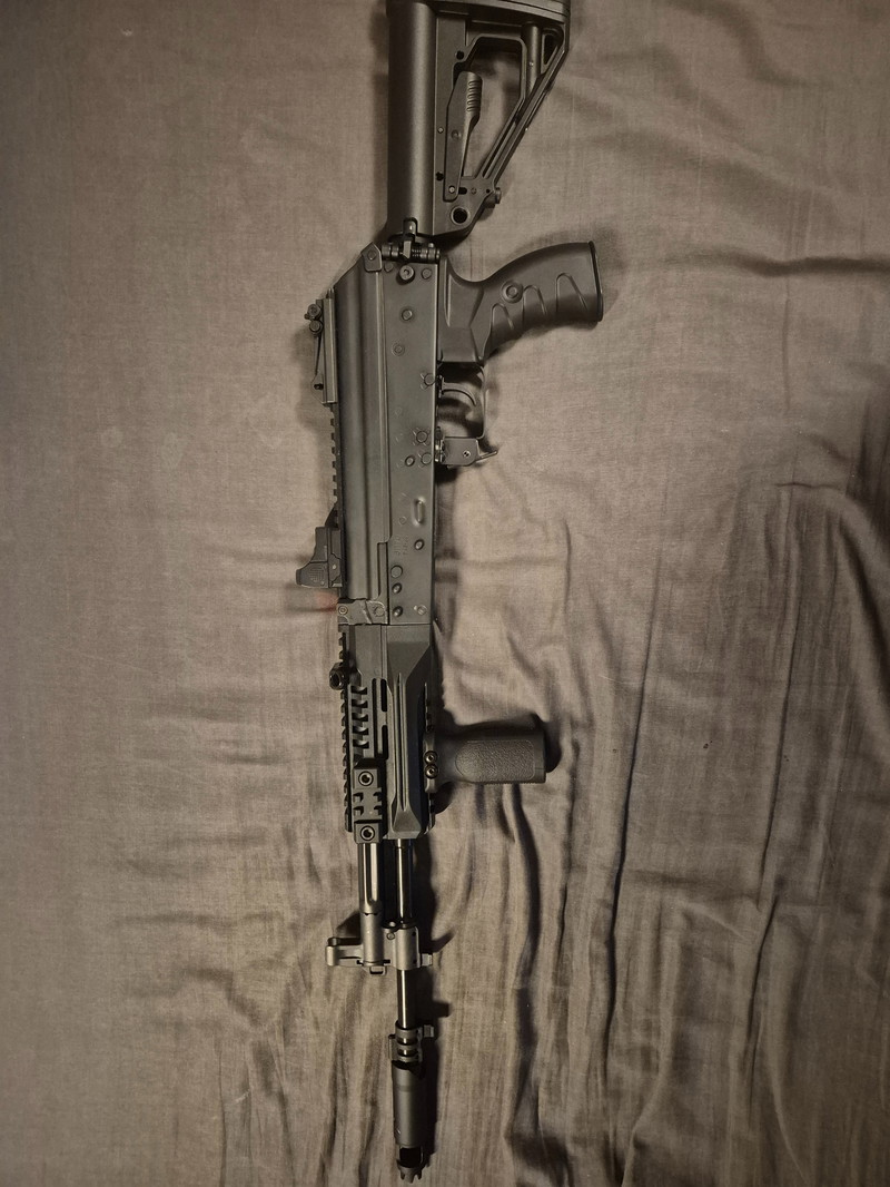 Bild 1 für Arcturus AK-12 FE