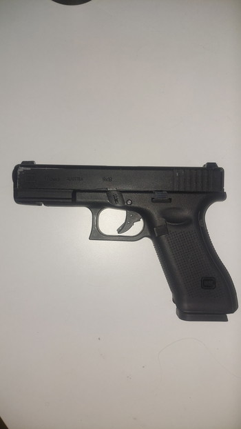 Image 2 for Umarex Glock 17 Gen 5
