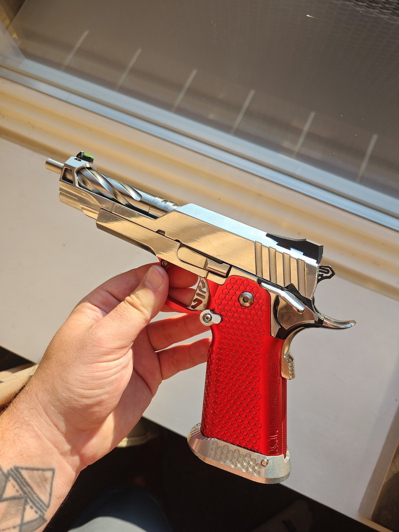 Afbeelding 1 van Hi Capa Oldskool Chrome full AM