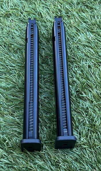 Image 4 pour 2x WE Tactical glock 17/18C Extended GBB 50rds mags