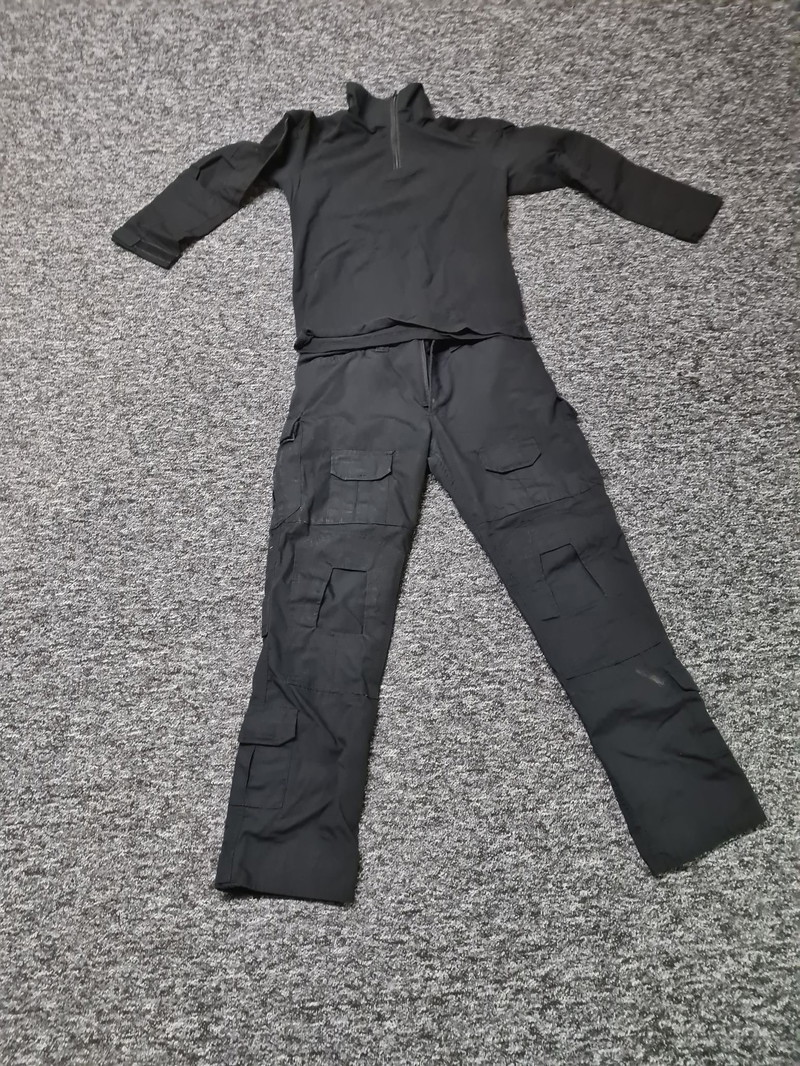 Image 1 for Zwarte airsoft kleding (Maat 32 en M)