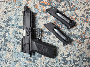 Image 2 for CZ P09 OR