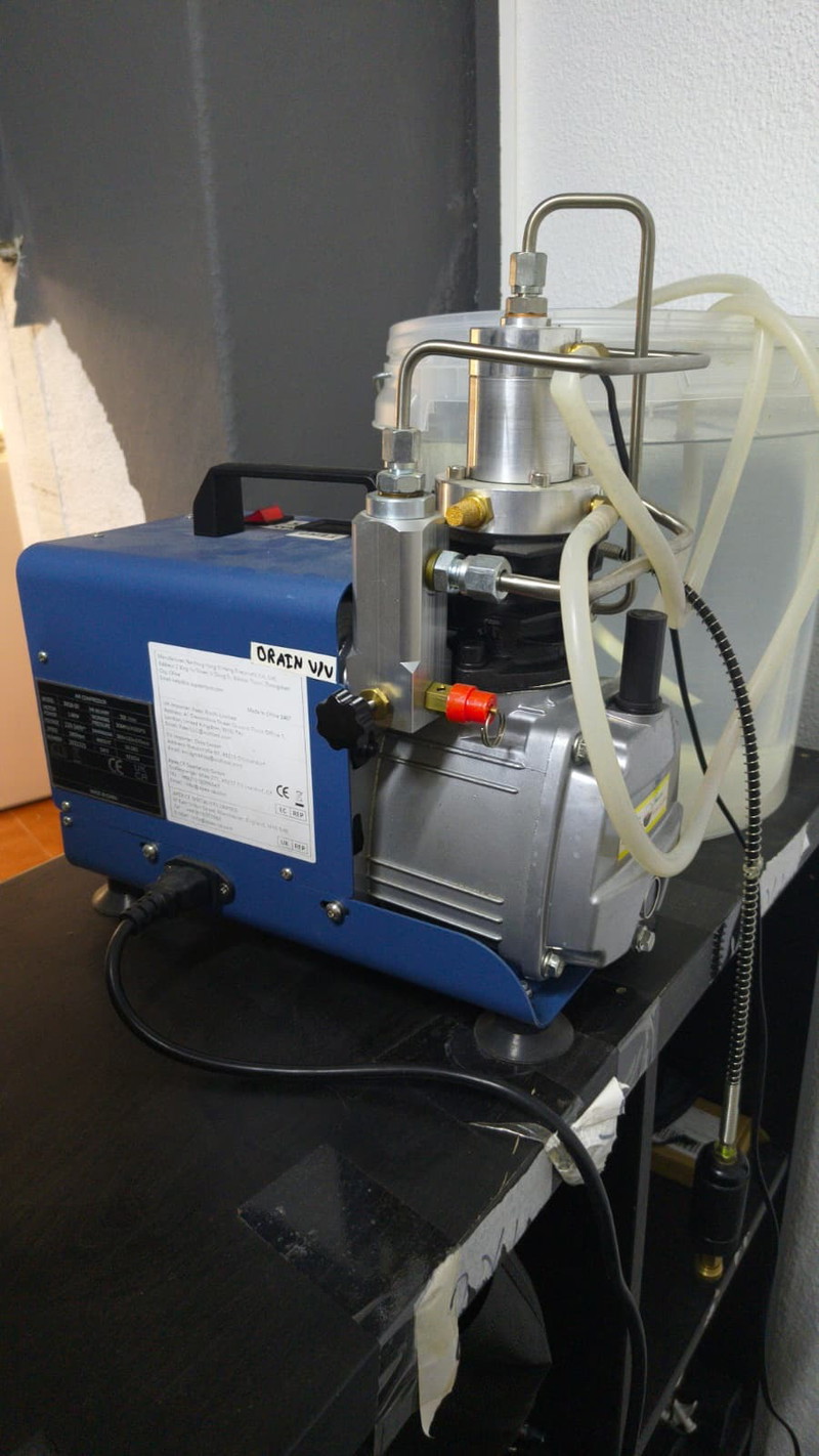 Image 1 for High-Pressure PCP Air Compressor 300 Bar / 4500 PSI - 1800W
