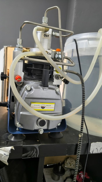 Image 2 for High-Pressure PCP Air Compressor 300 Bar / 4500 PSI - 1800W