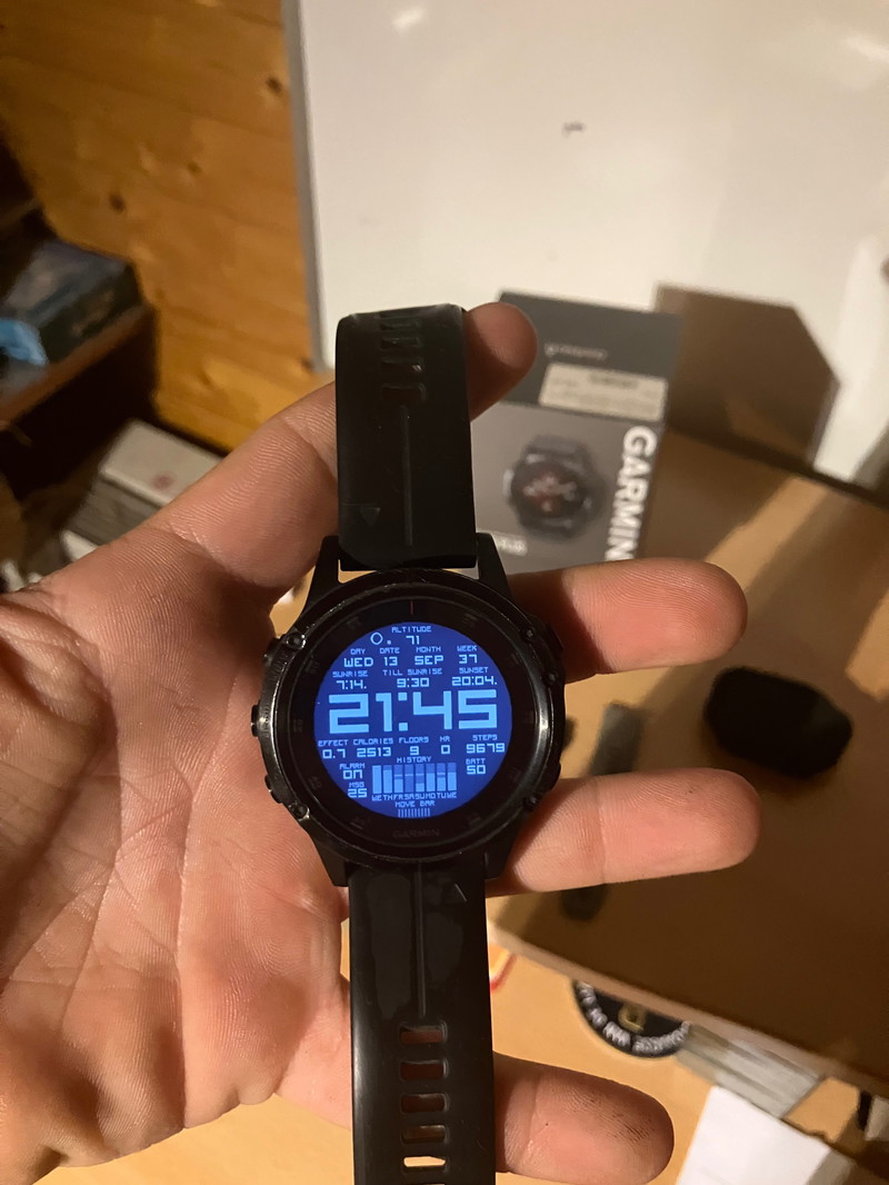 Image 1 for Garmin Fenix 5 plus