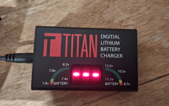 Image 2 pour Titan Digital charger