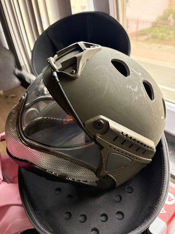 Afbeelding 2 van Warq helm met opberg tas van warq