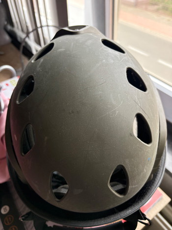 Afbeelding 3 van Warq helm met opberg tas van warq