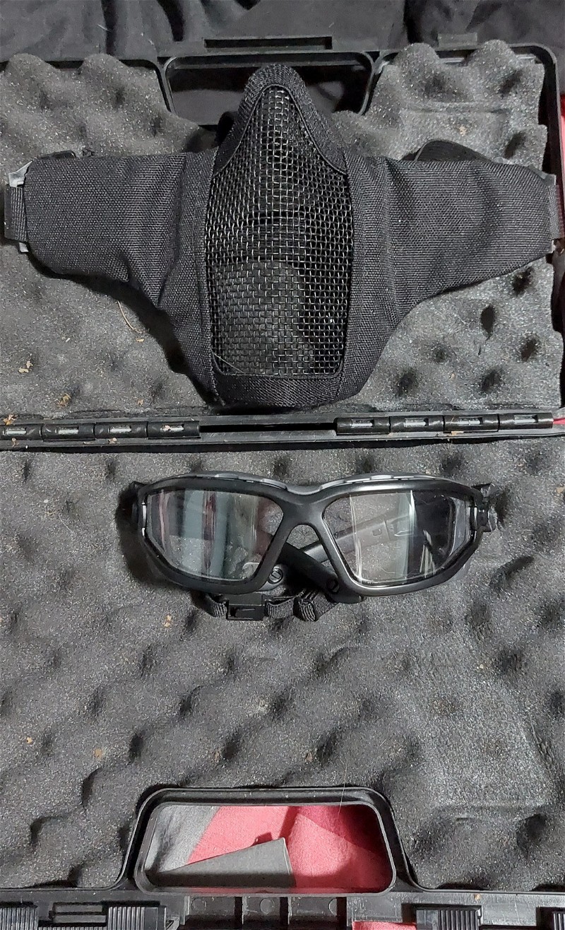 Afbeelding 1 van Novritsch SSP18+ Veiligheidsbril+masker+ holster.
