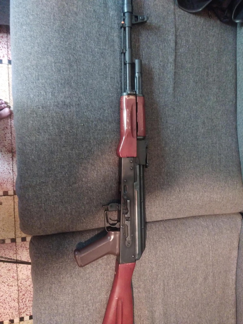 Afbeelding 1 van E&L AK74N + accessoires