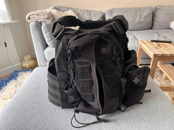 Imagen 4 de Warrior DCS Special Forces Plate Carrier Base Black + Accessoires