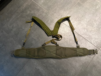 Afbeelding 3 van Tactical belt met schouder riem en 6 pouches