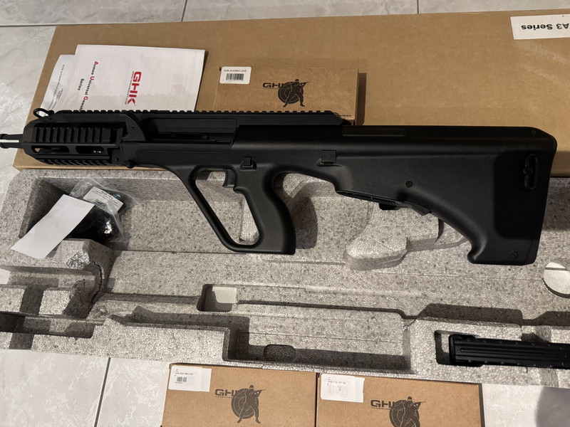Imagen 1 de GHK Aug A3 nieuw met 4 mags, extra nozzle en feed lips