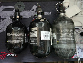 Image pour 3x carbon hpa tank.