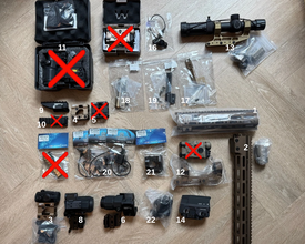 Imagen para TE KOOP AANGEBODEN AIRSOFT PARTS EN OPTICS