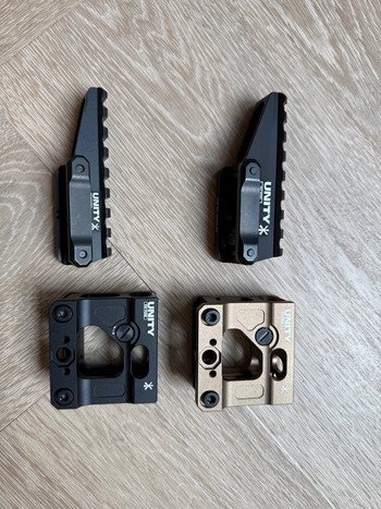 Bild 8 für TE KOOP AANGEBODEN AIRSOFT PARTS EN OPTICS