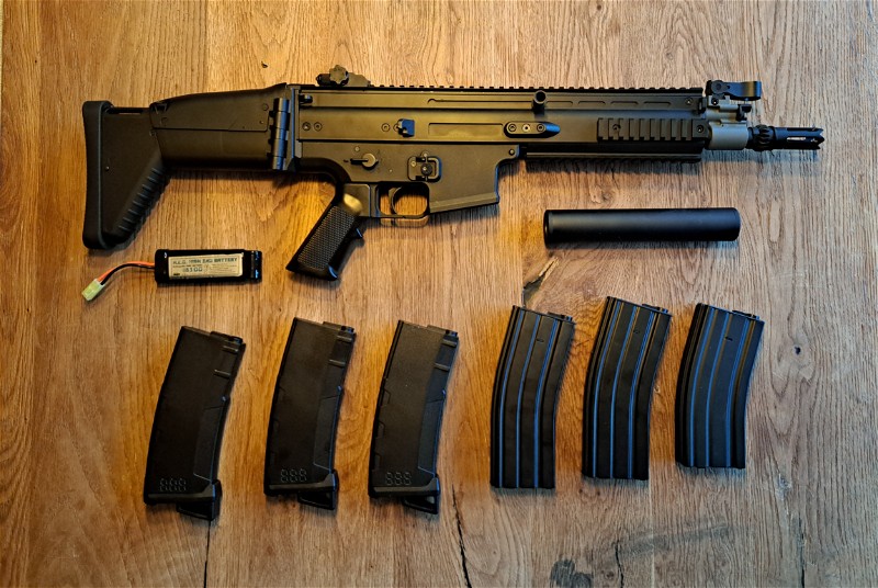 Image 1 for Cybergun FN Herstal SCAR-L AEG (Black)