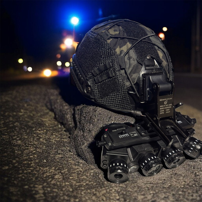 Imagen 1 de GPNVG Style Helmet With Night Vision UNIQUE IN THE MARKET NVG