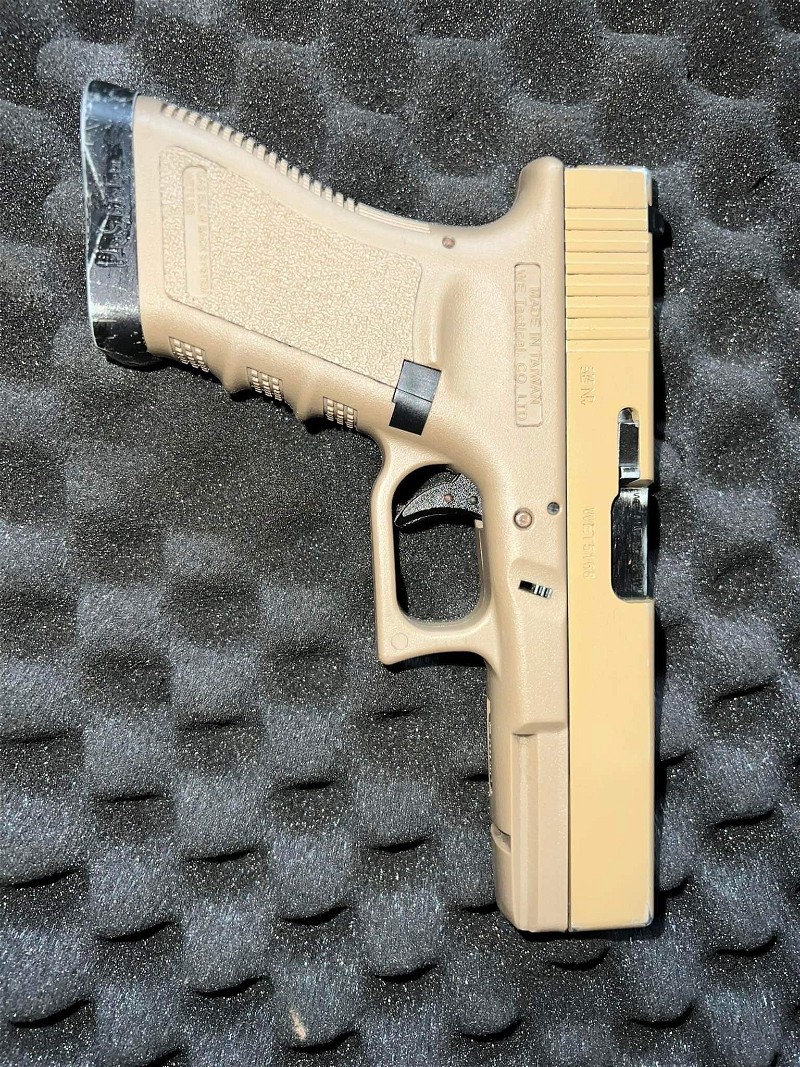 Image 1 for Glock 17 WE