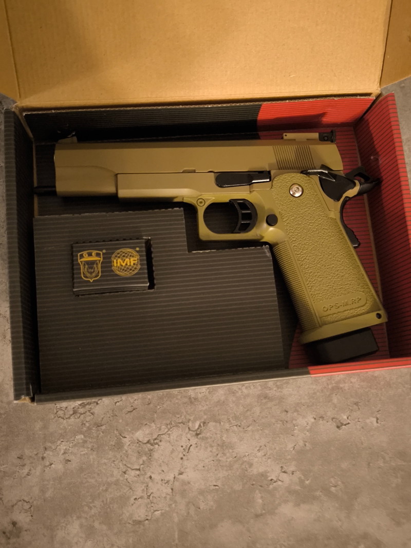 Imagen 1 de GE GAS BLOW BACK 1911 Colt OPS M.R.P. TAN METALL