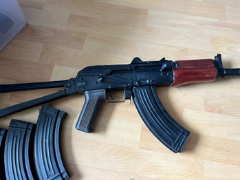Image 3 for Cyma ak74 full metal and wood.  Battery included.