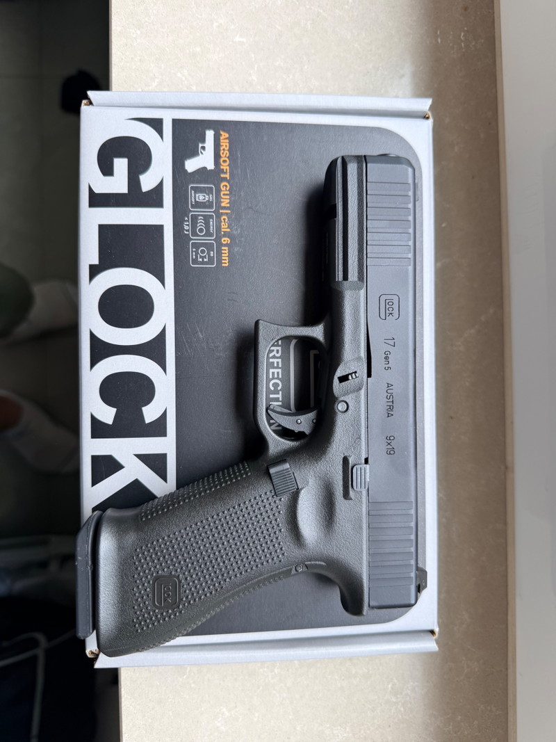 Afbeelding 1 van VFC Glock 17 en TM hi capa