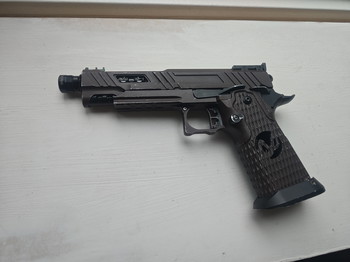 Image 2 for Hi Capa 5.1 full custom